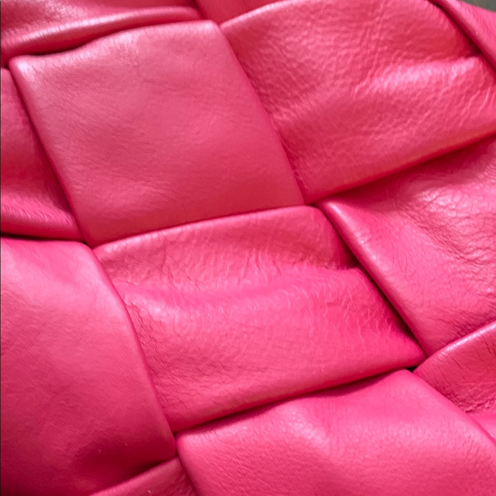 Valentina Fiore Hot Pink Quilted Leather Bag Made in Italy 🇮🇹 EUC - Picture 2 of 7